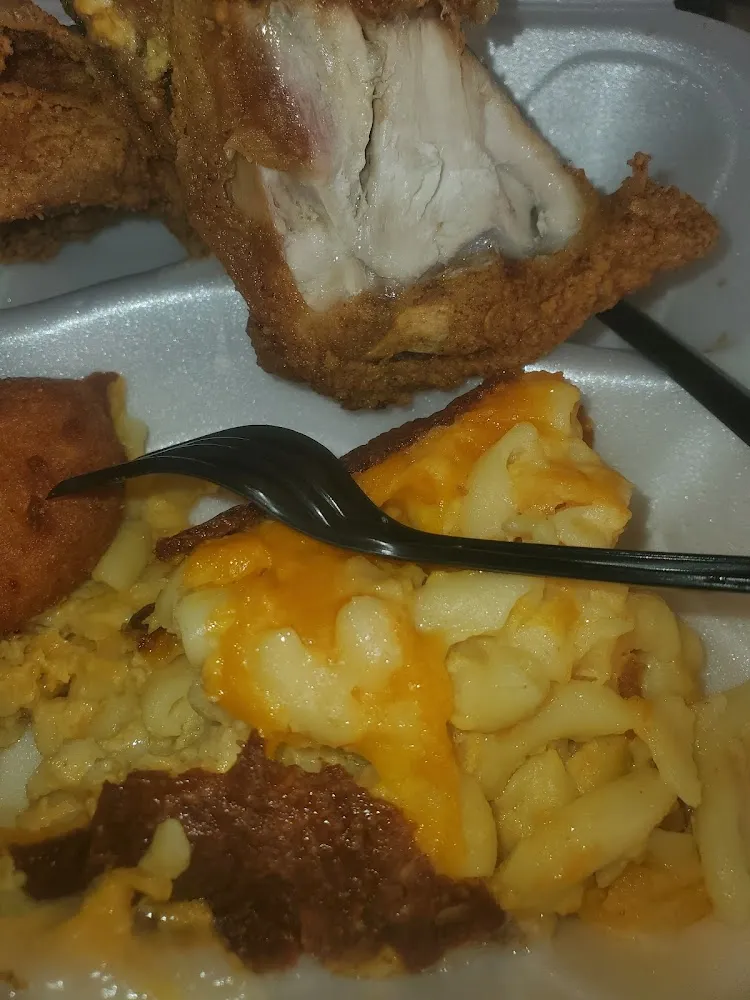 Fried Chicken and Baked Mac and Cheese